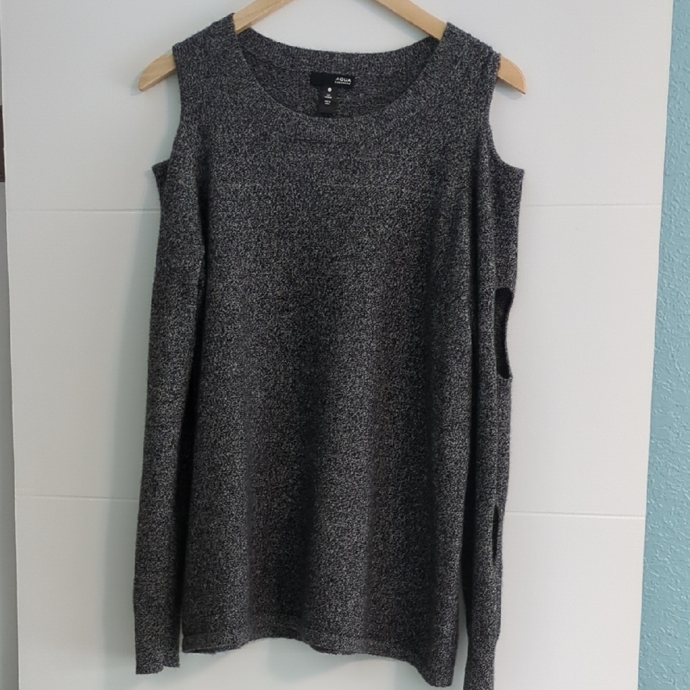 Aqua Cashmere Crew Neck Gray Sleve Cut Outs Sweater Sz L Minimalist